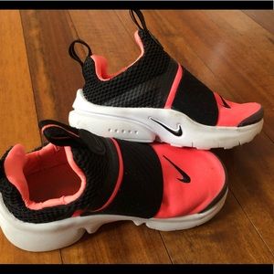 Toddler girl Nike Presto